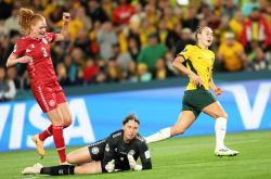 雷速体育电脑版官网下载-伊朗队逆袭女足比赛晋级八强