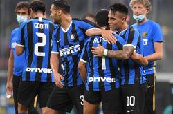 雷速体育下载-关于国际米兰碾压巴萨，阿尔瓦雷斯绝境逆转的信息