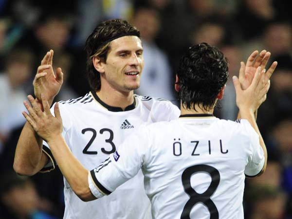 德国大胜土耳其，小组战绩不断攀升