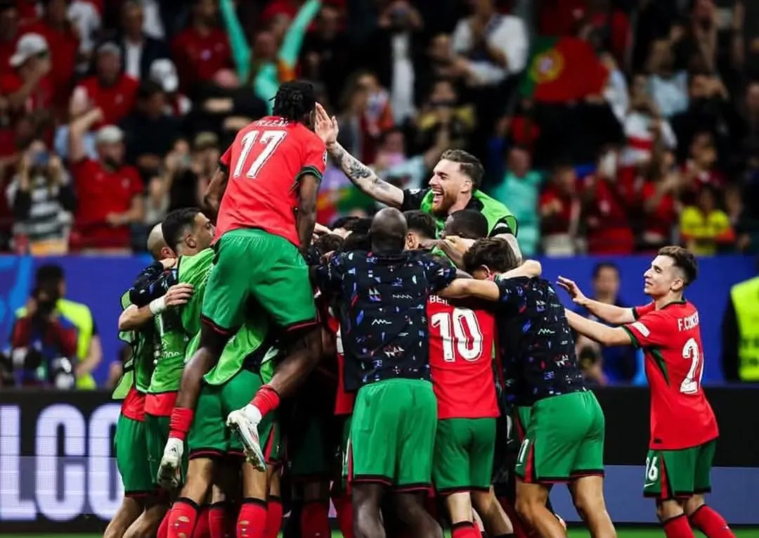 关于精彩绝伦!欧洲国家杯赛持续悬疑的信息 关于精彩绝伦!欧洲国家杯赛持续悬疑的信息