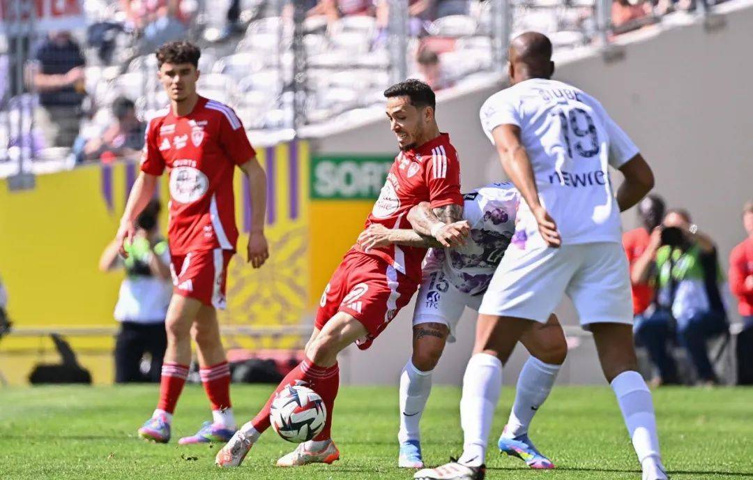 关于里尔主场不敌摩纳哥,难以逆转的信息 关于里尔主场不敌摩纳哥,难以逆转的信息